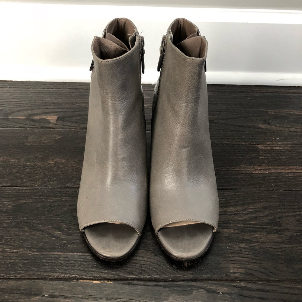 Cole Haan open toe leather booties gray size 8.